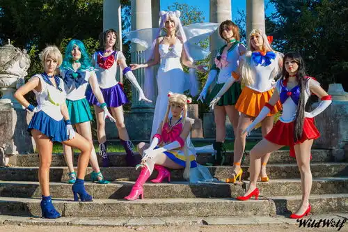 良莠不齐的国外美少女战士cos