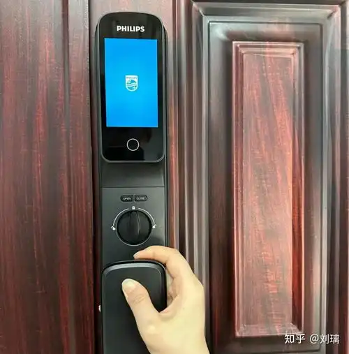 猫眼智能锁是噱头还是趋势哪些猫眼智能锁指纹锁密码锁安全又好用德施曼凯迪仕飞利浦鹿客等爆款智能锁深度对比推荐