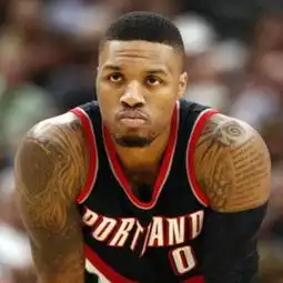 nba季后赛最强控卫保罗未上榜,库里跌落神坛,第1名太残暴