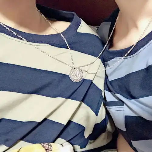 二三人闺蜜项链送同学生日开学礼物男女生朋友情侣拼接彩虹小挂件