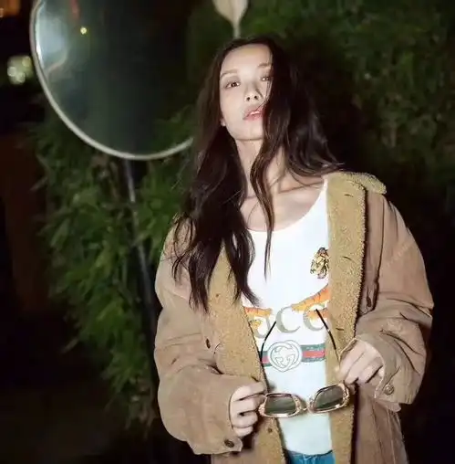牛鬼蛇神的艺术灵魂来自gucci的色彩暴击
