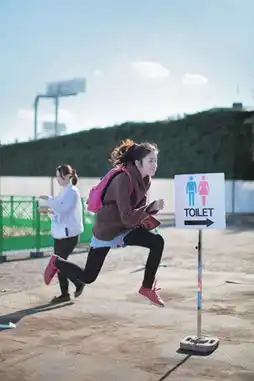 日本浮游少女拍摄系列诗意跳跃照片