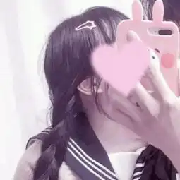 所有让我不开心的关系我都不想再qq情侣头像我要个性网