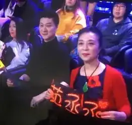 小鲜肉男星范丞丞刚出道就受商家追捧,都已经代言产品了