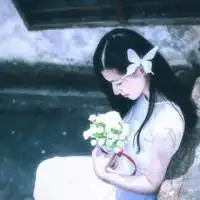 美女侧影伤感图片手机屏幕微信头像图片大全