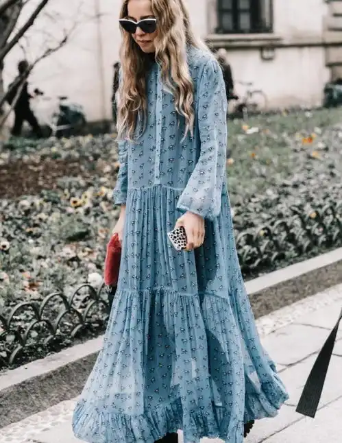 40岁女人穿衣别太土,莫兰迪色入秋穿正合适,做个温柔的人