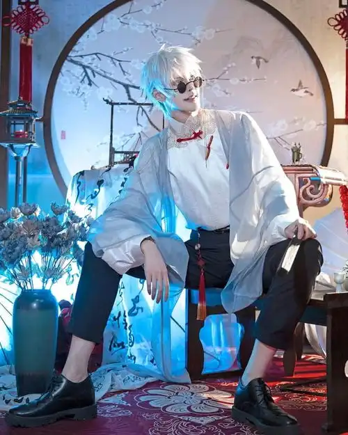 禁欲系帅哥,好帅啊