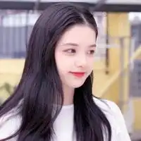 超级好看的头像韩系女生