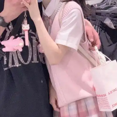 真心想嫁你的女生,才会有这3种行为,恭喜傻小子捡到宝