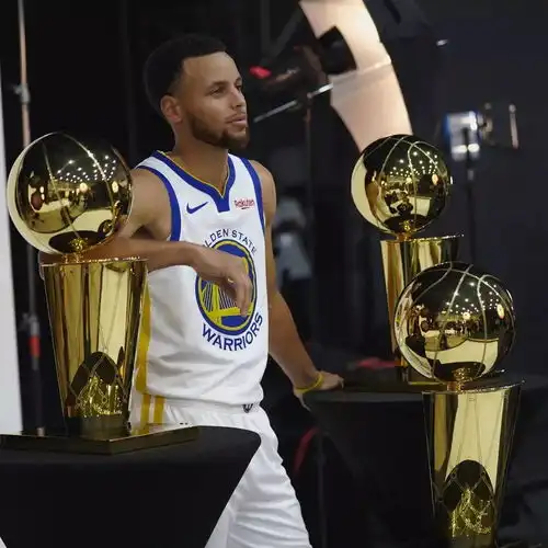 潮流palace新单品来袭,天价hyperadapt也能人手一双了