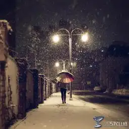 头像女生韩系下雪蜀汉