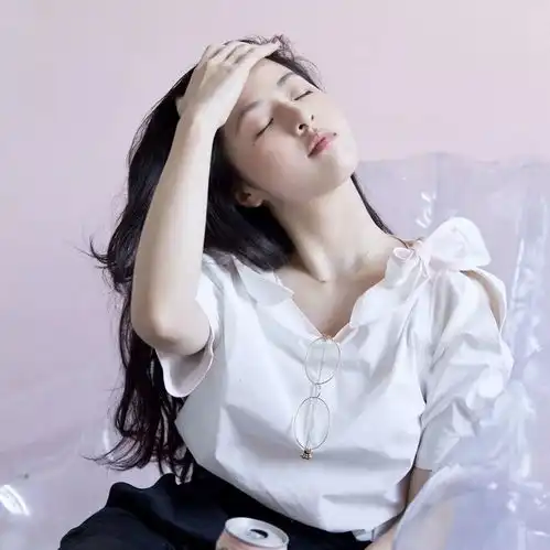 女生头像丨人走茶凉,物是人非