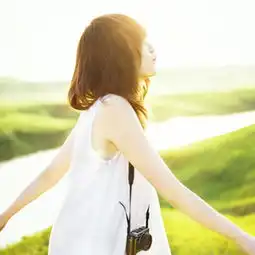 使人成熟的是经历和领悟,而不是时光的冲洗