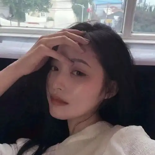 抑郁系头像女可保存男生