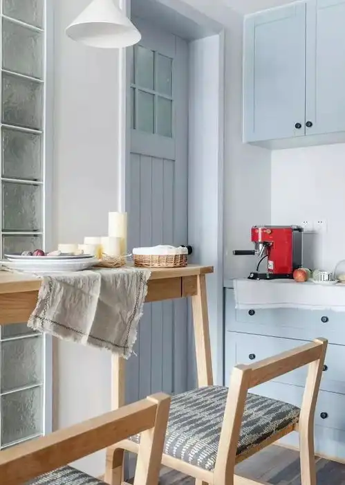 70㎡现代简约二居装修案例效果图