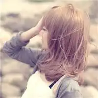 谁能给我几张唯美清新可爱的女生侧面qq头像急啊