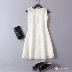 白色连衣裙,干净而纯粹,就如同你勿忘的初心