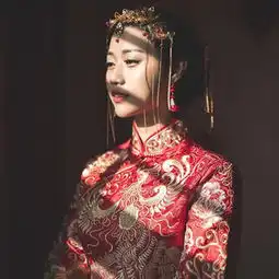 纯色系列.白色婚纱女王