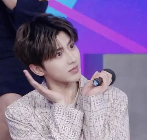 周洁琼蔡徐坤等人多次录制芒果台综艺,王一博蔡徐坤实现互关