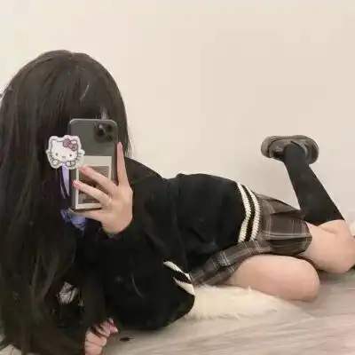 女生头像丧系日落跌进迢迢星野人间忽晚山河已秋