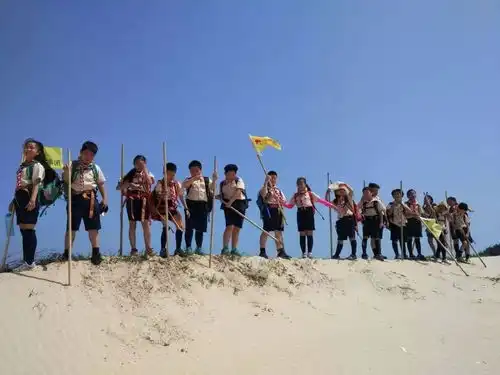 少年团小狼系列之和团长一起做书柜
