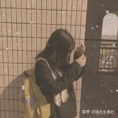 朦胧感女生头像星光杳杳,难似你温柔惬意