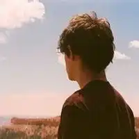 老男人微信背影头像