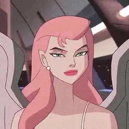 dc漫画有个女的粉头发,绿眼睛,白翅膀,左面耳朵戴个白色耳钉的动漫叫什么