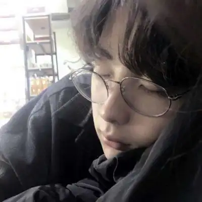 奶狗系列男生头像称呼