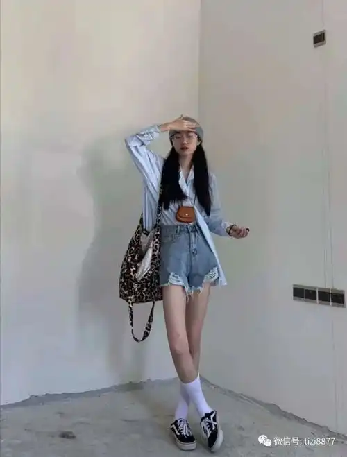 2021年秋天穿什么颜色衣服好看