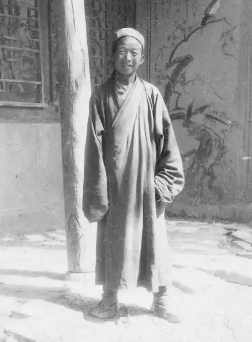 抖音文物争当戏精,真正的佛系青年一切随缘