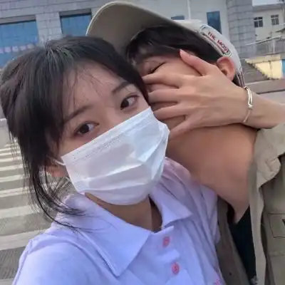 情侣头像欲系高冷真人头