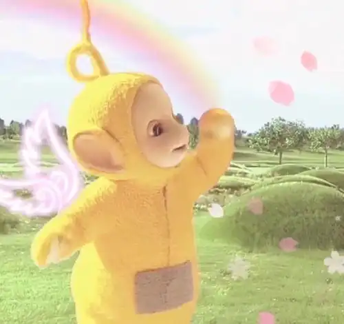 有没有四个人用的情侣头像,比如说女生头像和另两个男生都可以是情侣头像