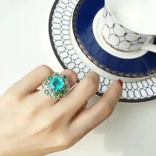 炎炎夏日,这些当家蓝色系宝石,给你不会落伍的高级感