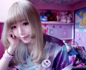 这样的女生发型叫什么