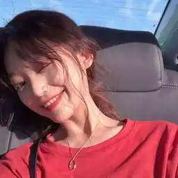 限量优质闺蜜头像你是天上的云,我就是吹动你的风