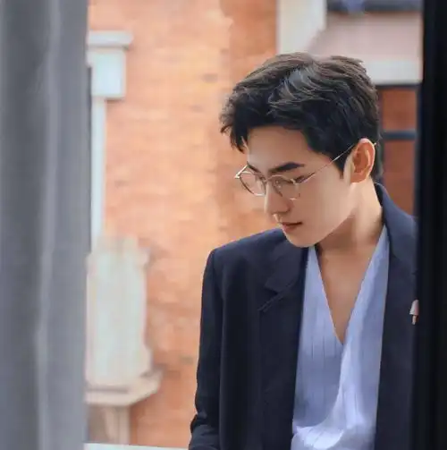 头像最近一期好看的头像