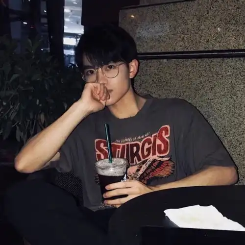 头像丨你敢天长,我就敢地久距离