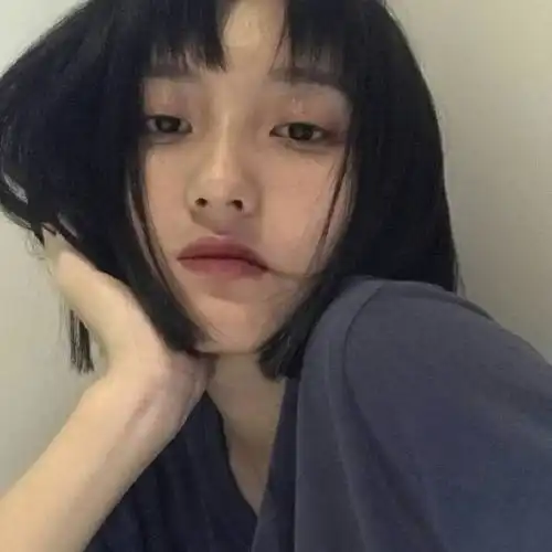 丧系小众头像面向大海真