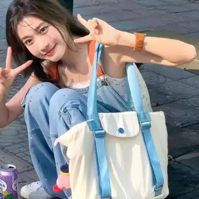 朋友圈干净简短的小文案喜乐有分享共度日月长