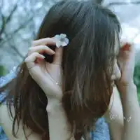 你真的不用来我回忆里微笑