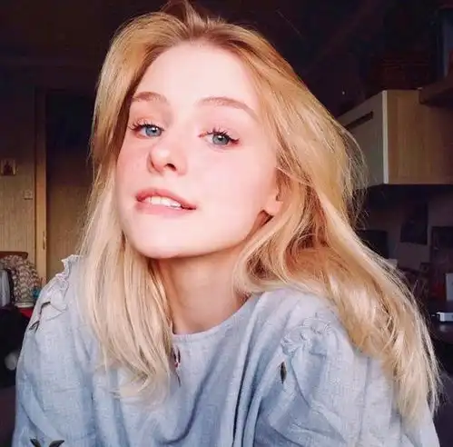 被冰糖炖雪梨可爱的棠雪吸粉了教你几招学会她的同款眉妆