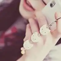 意境女生头像,黑白的也可以,