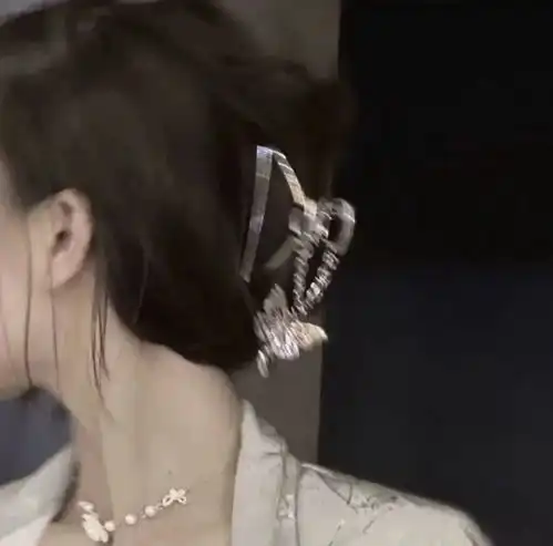 库存头丨一朵月光腾讯新闻