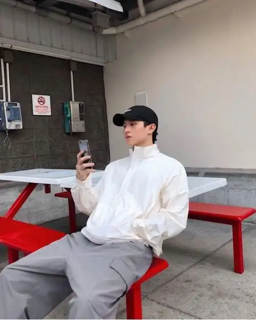 为什么别人秋冬帅气又保暖,你穿出来却是土肥圆,会搭配才能做潮男