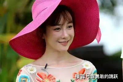 插足刘雨欣致其抑郁自杀,害张萌流产被骂活该,张檬被骂一点都不冤