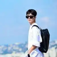 井柏然背影微信头像图片大全