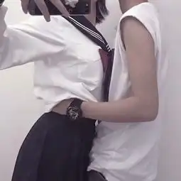 女生头像丧系真人不露脸