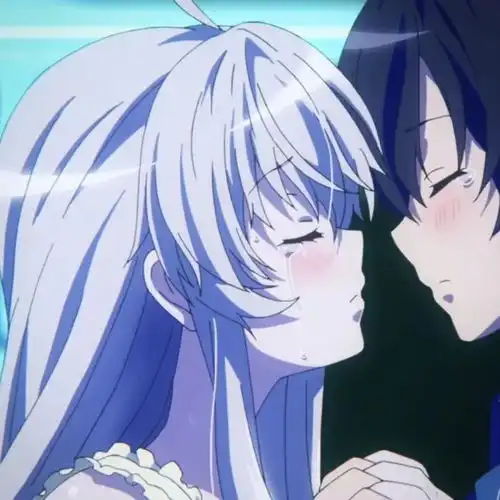 动漫头像爱情从来不是一切生活才是