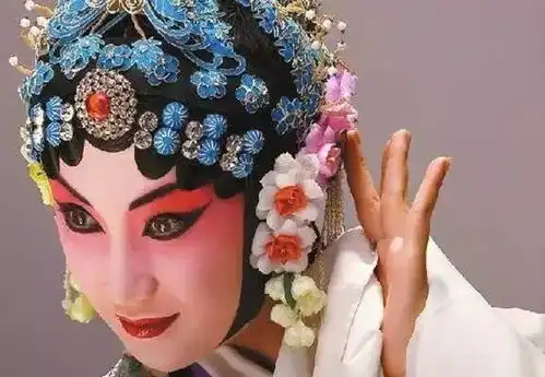 解密戏曲旦角妆面